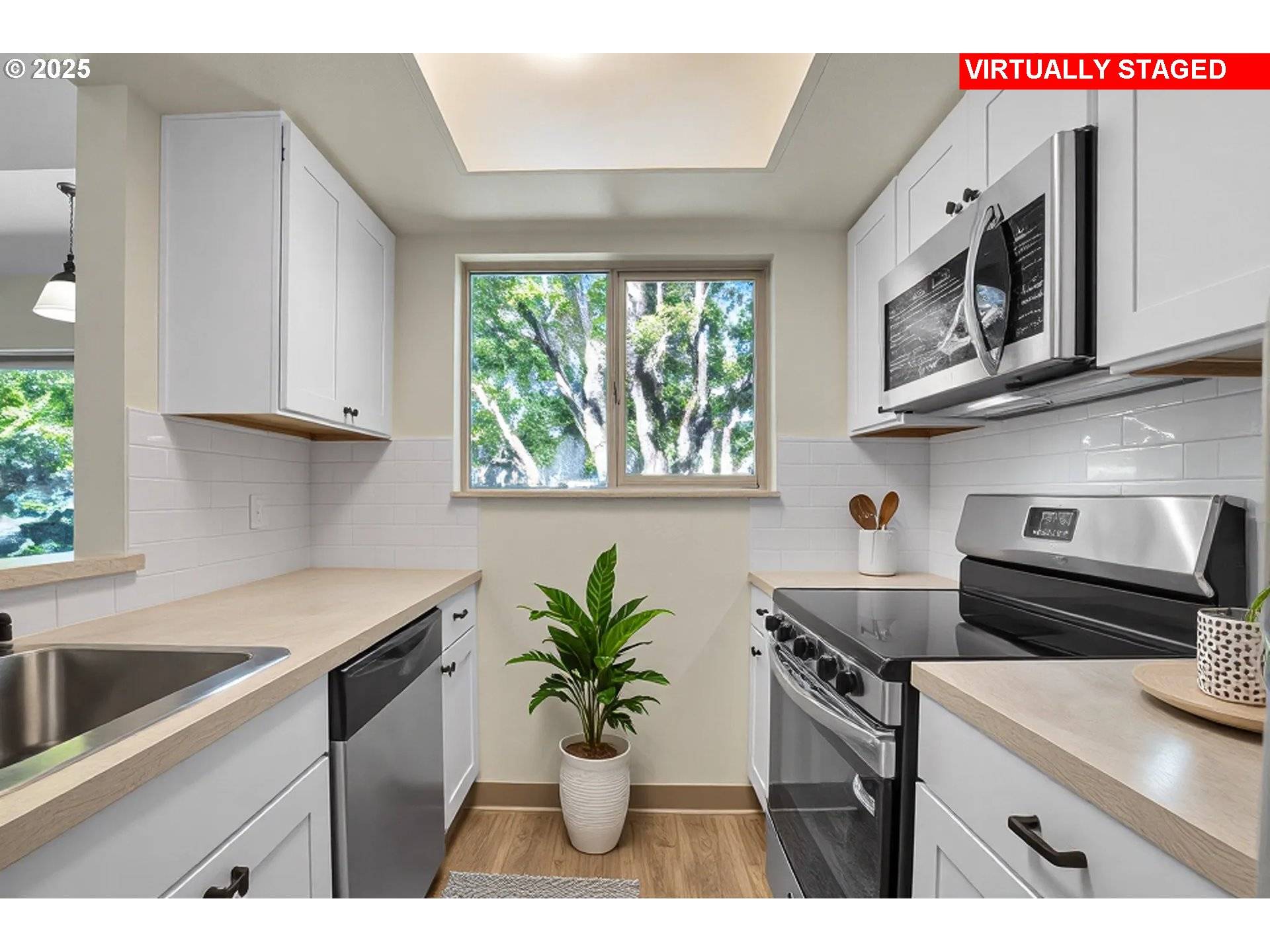 Beaverton, OR 97008,10196 SW TRAPPER TER