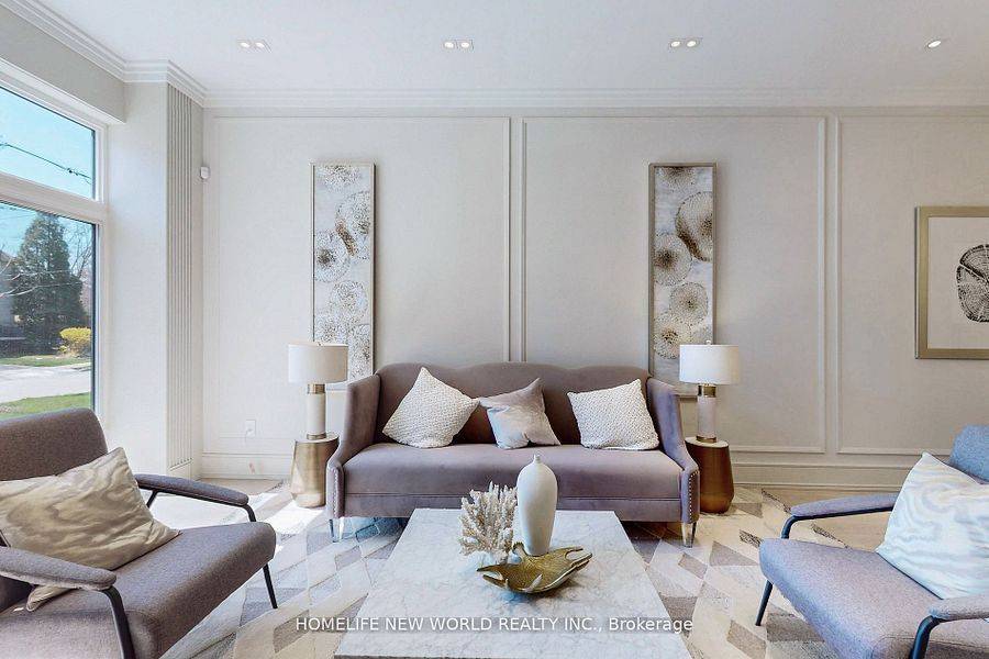 Toronto C11, ON M4G 2W3,168 Glenvale BLVD