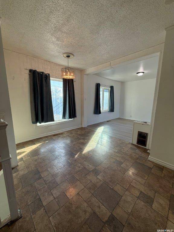 Kindersley, SK S0L 1S0,29 6th Street CRESCENT W