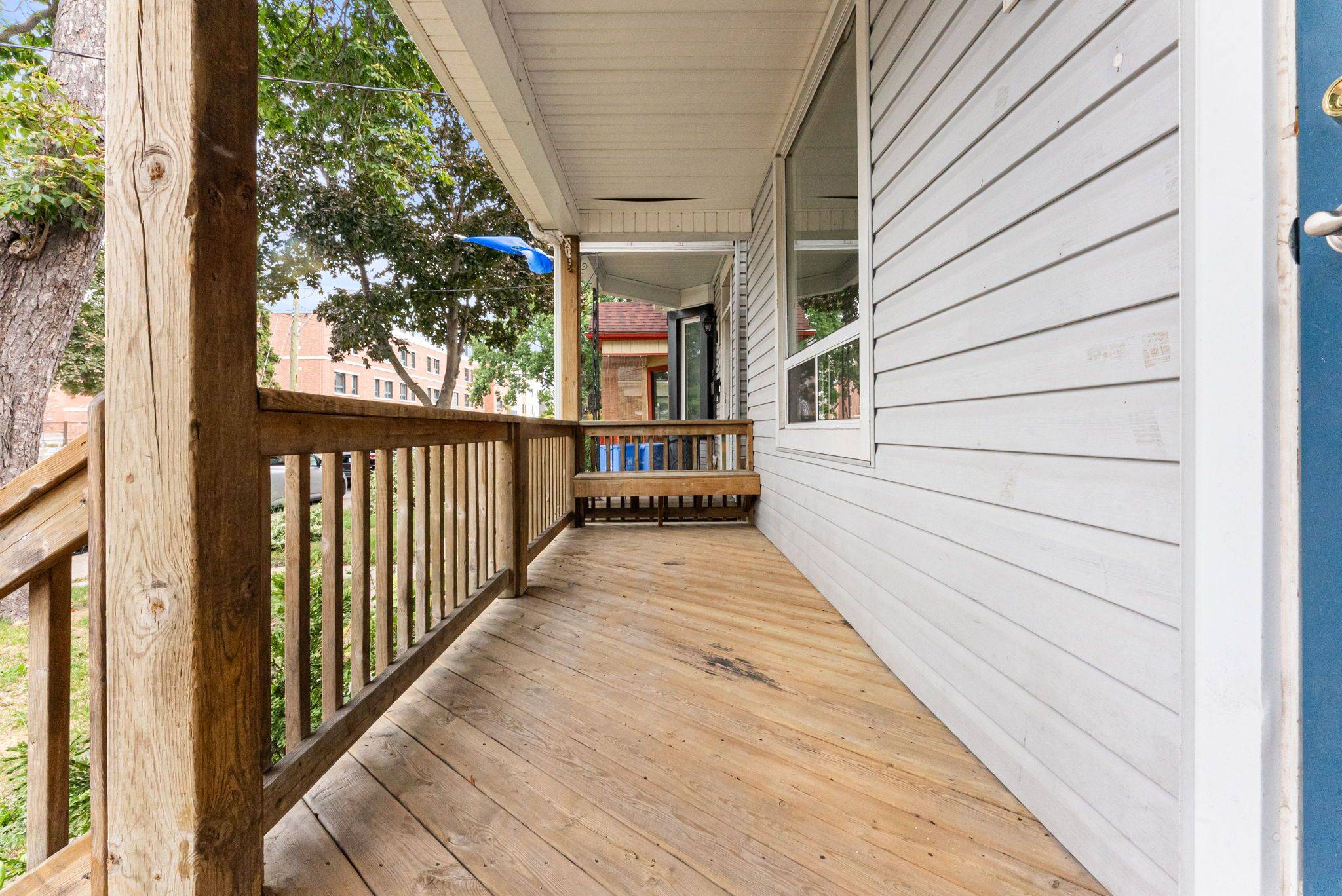 Hamilton, ON L8L 5J3,208 East AVE N