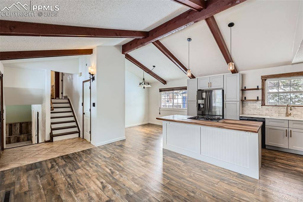 Colorado Springs, CO 80918,3124 Squaw Valley DR