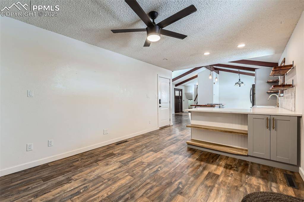 Colorado Springs, CO 80918,3124 Squaw Valley DR