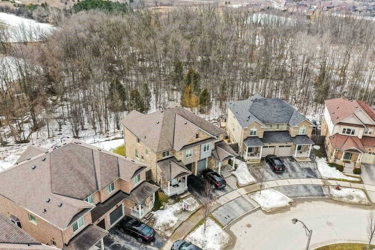 Whitchurch-stouffville, ON L4A 0W9,54 Gar Lehman AVE