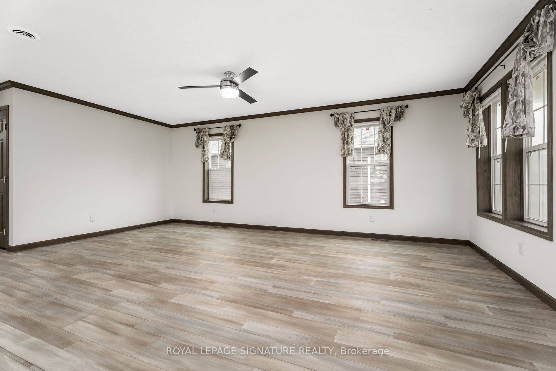 Innisfil, ON L0L 1L0,12 Briarwood PL