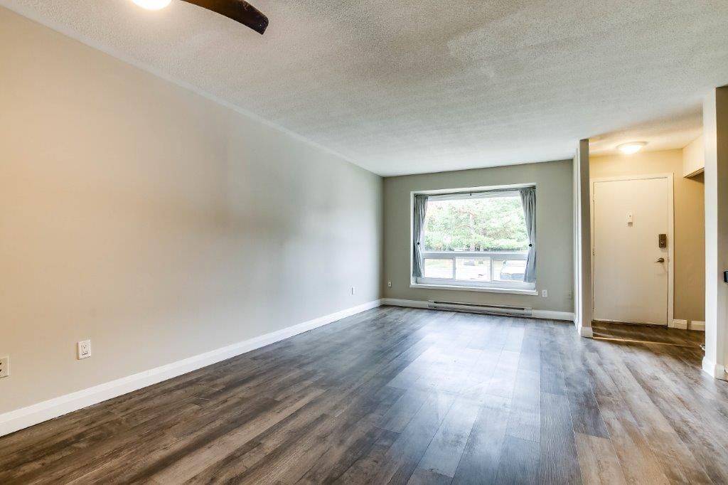 London South, ON N6C 5B9,475 Sandringham CRES #55