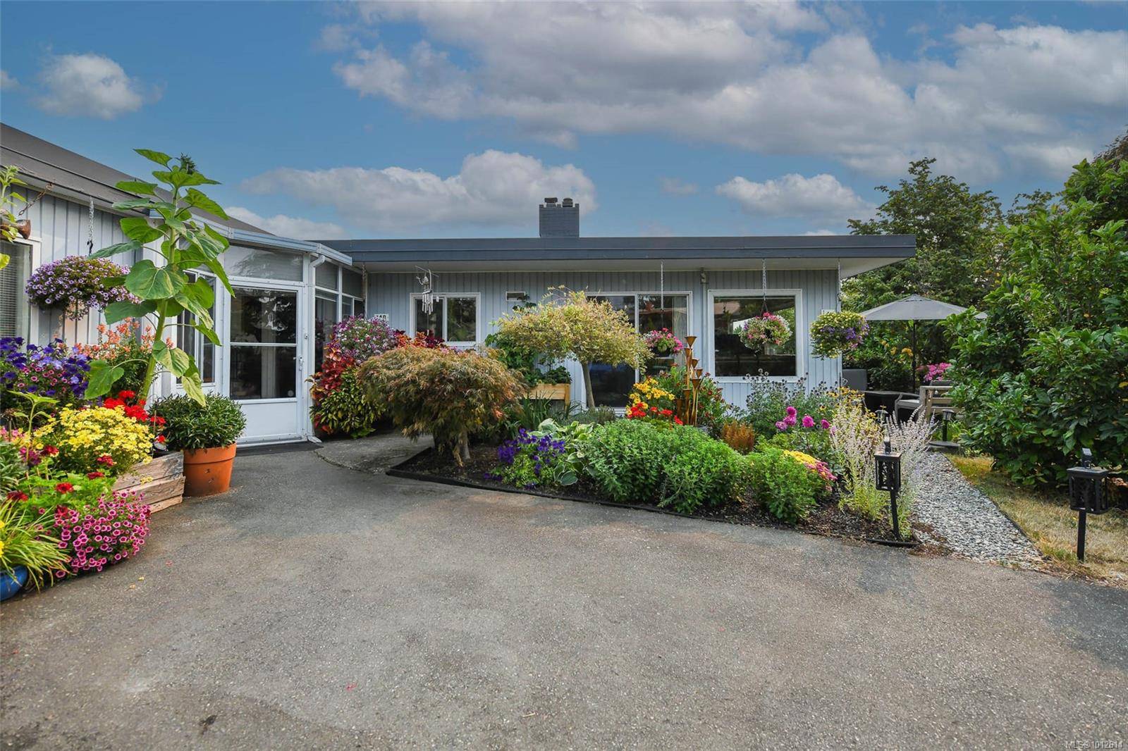 Comox, BC V9M 1T6,140 Beach Dr