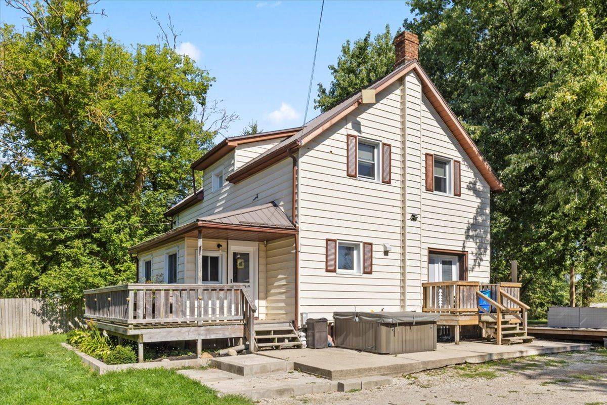 Wellington North, ON N0G 2L0,9499 Maas Park DR