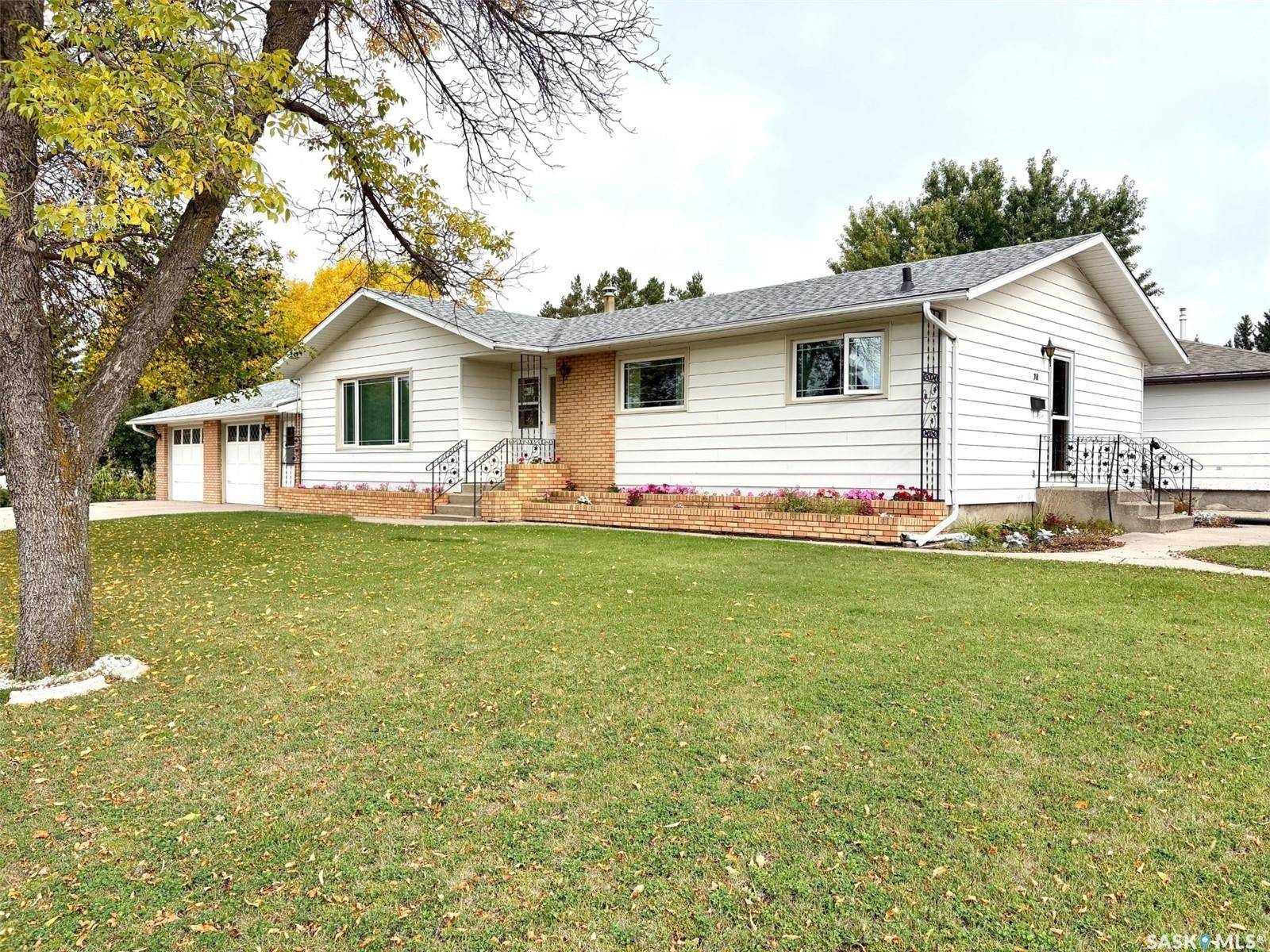 Yorkton, SK S3N 2R4,38 Rosefield DRIVE