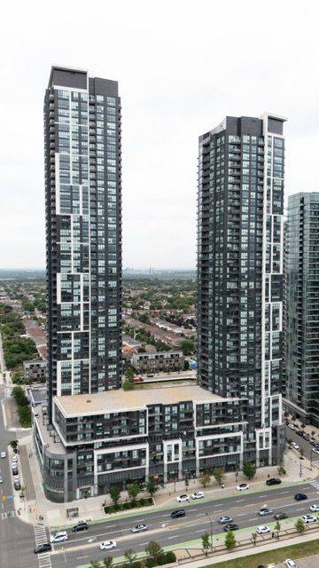 Mississauga, ON L5B 0G4,4011 Brickstone Mews #903