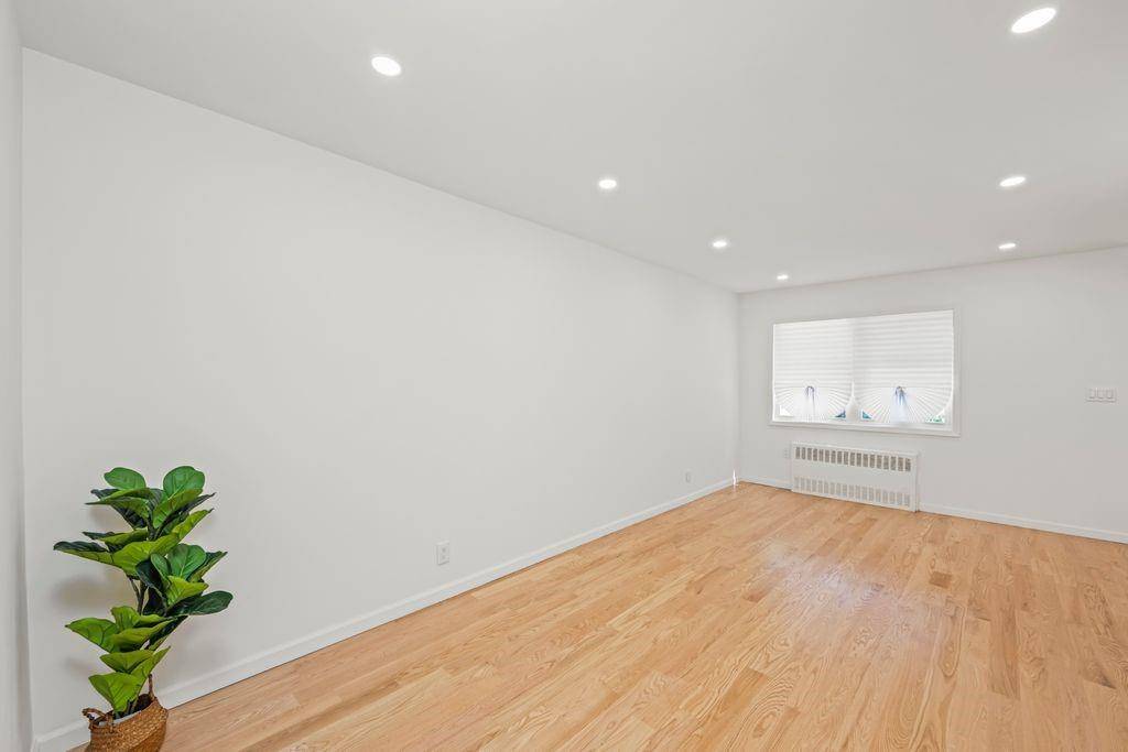 Brooklyn, NY 11236,1110 East 101st ST