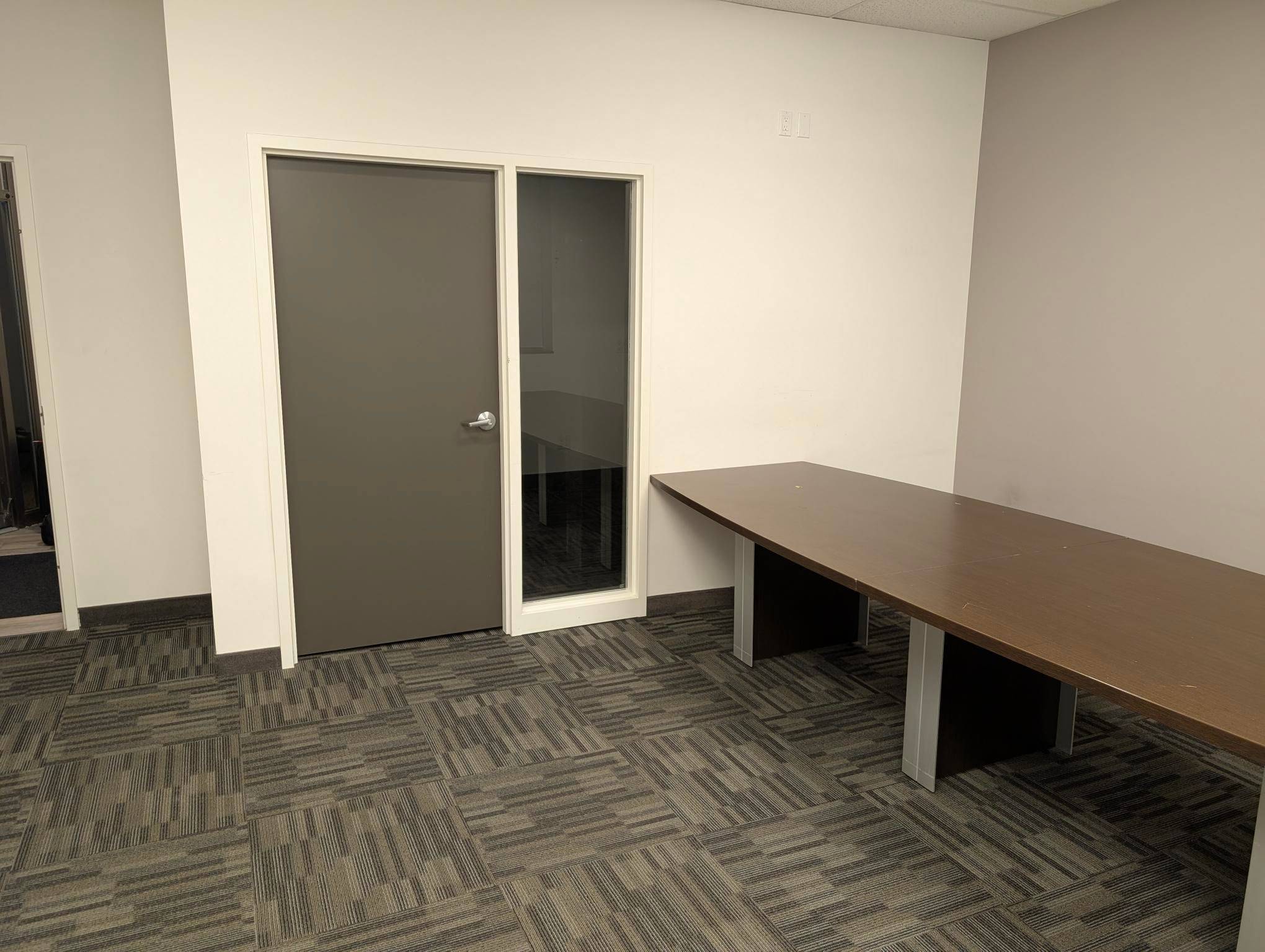 Mississauga, ON L4V 1X1,6415 Northwest DR #15