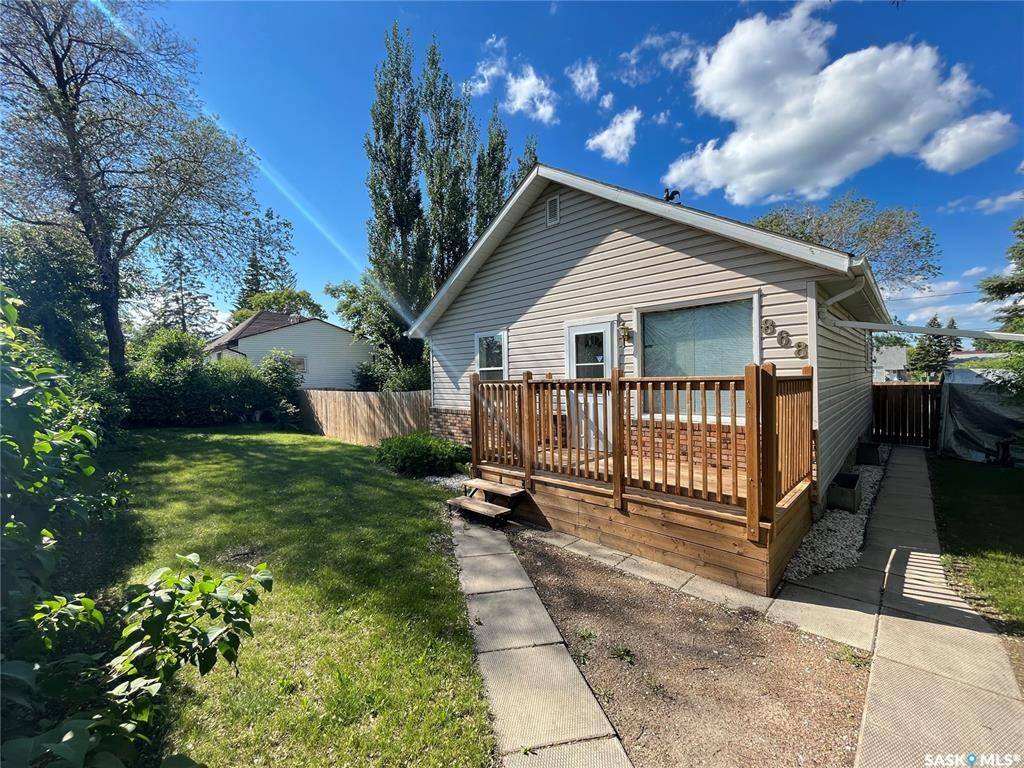 Prince Albert, SK S6V 4A2,325 15th STREET W