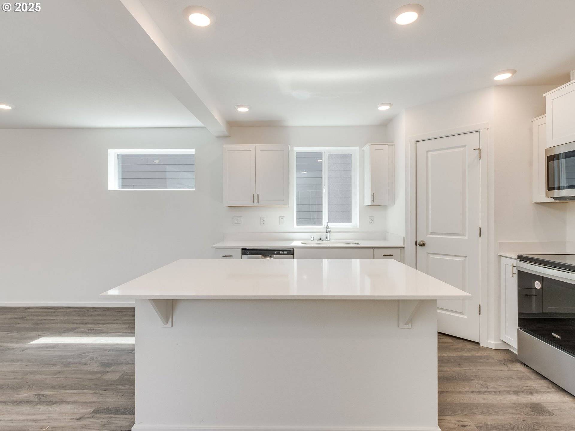 Vancouver, WA 98686,5912 NE 120TH ST