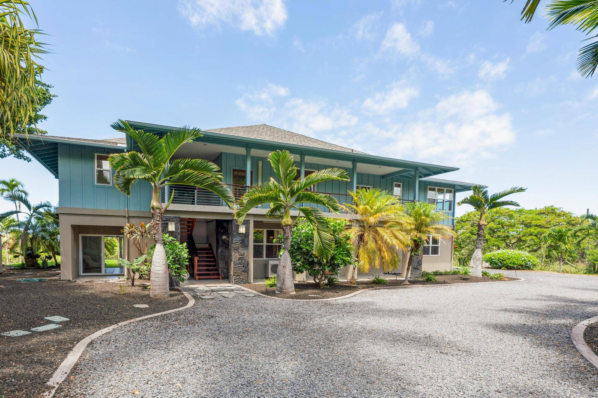 Kailua-kona, HI 96740,77-355 HOOMALUHIA DR