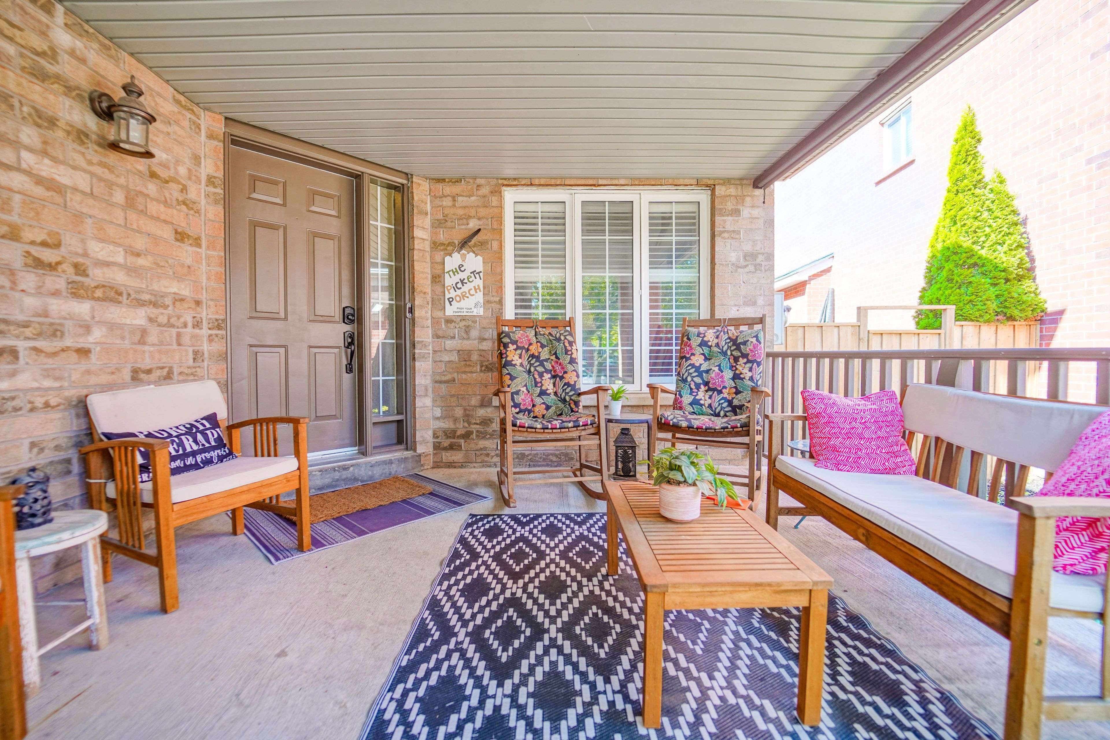 Whitby, ON L1P 1N6,50 Gartshore DR