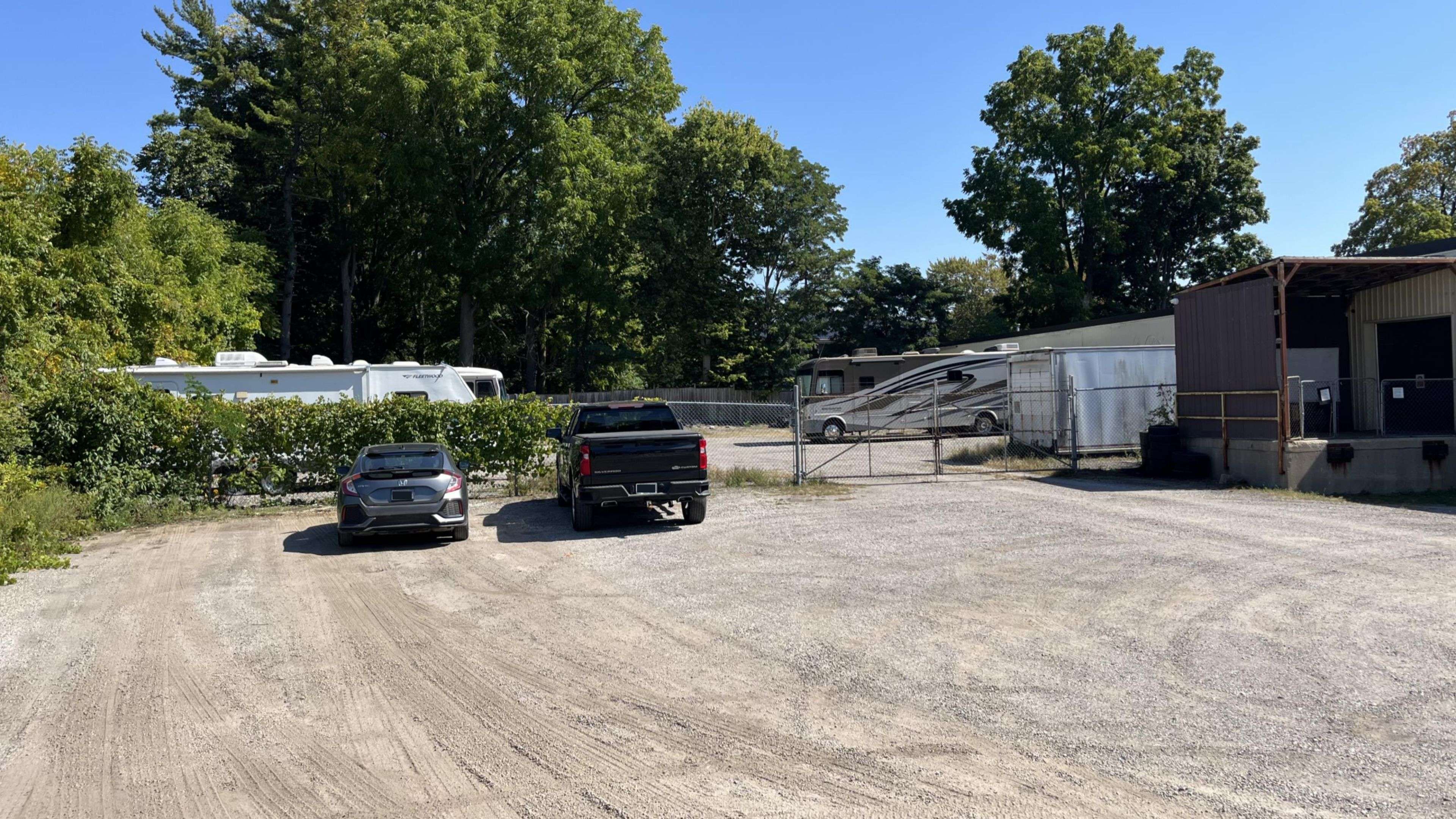 Strathroy-caradoc, ON N7G 3B3,125 Victoria ST