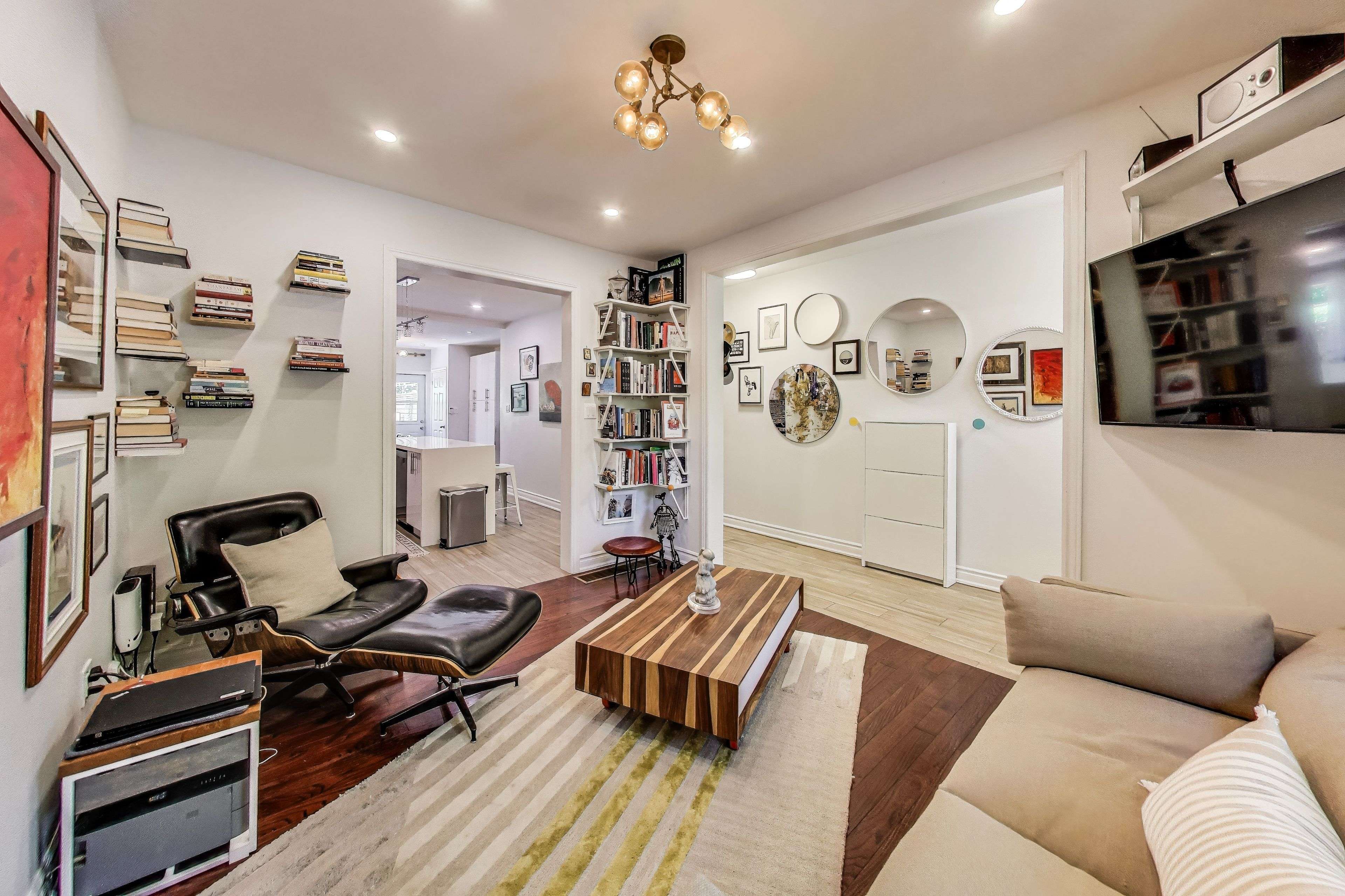 Toronto W01, ON M6K 2C5,57 Gwynne AVE