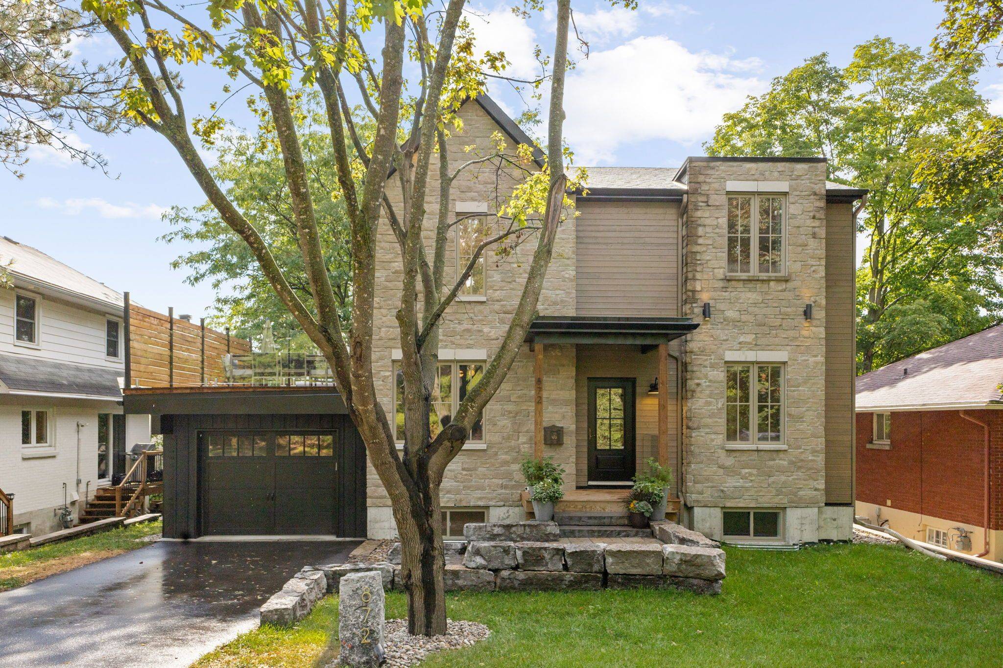 Mckellar Heights - Glabar Park And Area, ON K2A 3N2,872 Iroquois RD