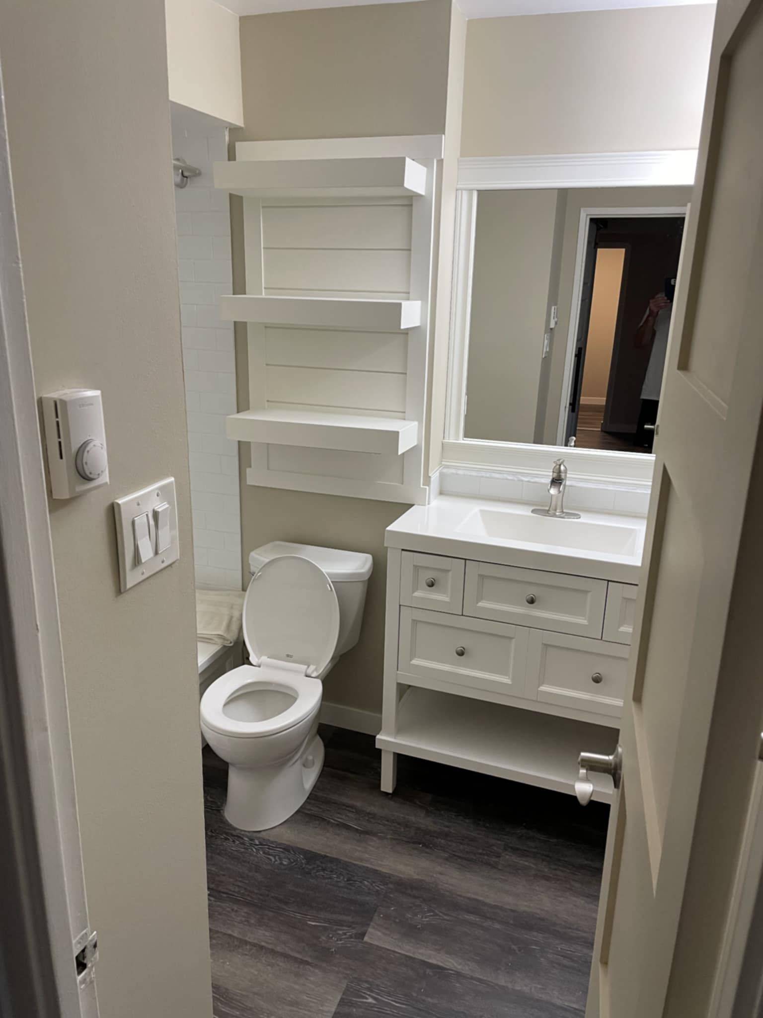 Brockville, ON K6V 6H6,810 Kyle CT #304