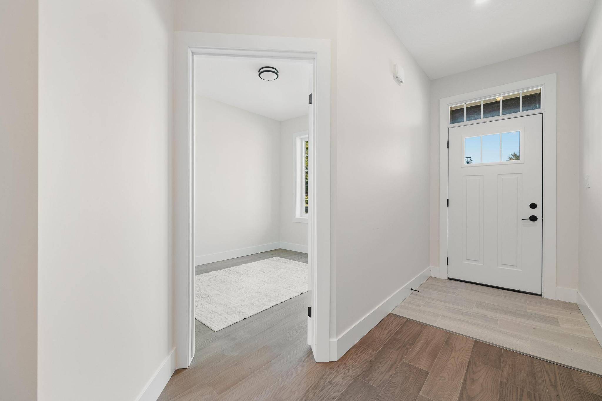 Norwich, ON N0J 1P0,12 Washington ST #102