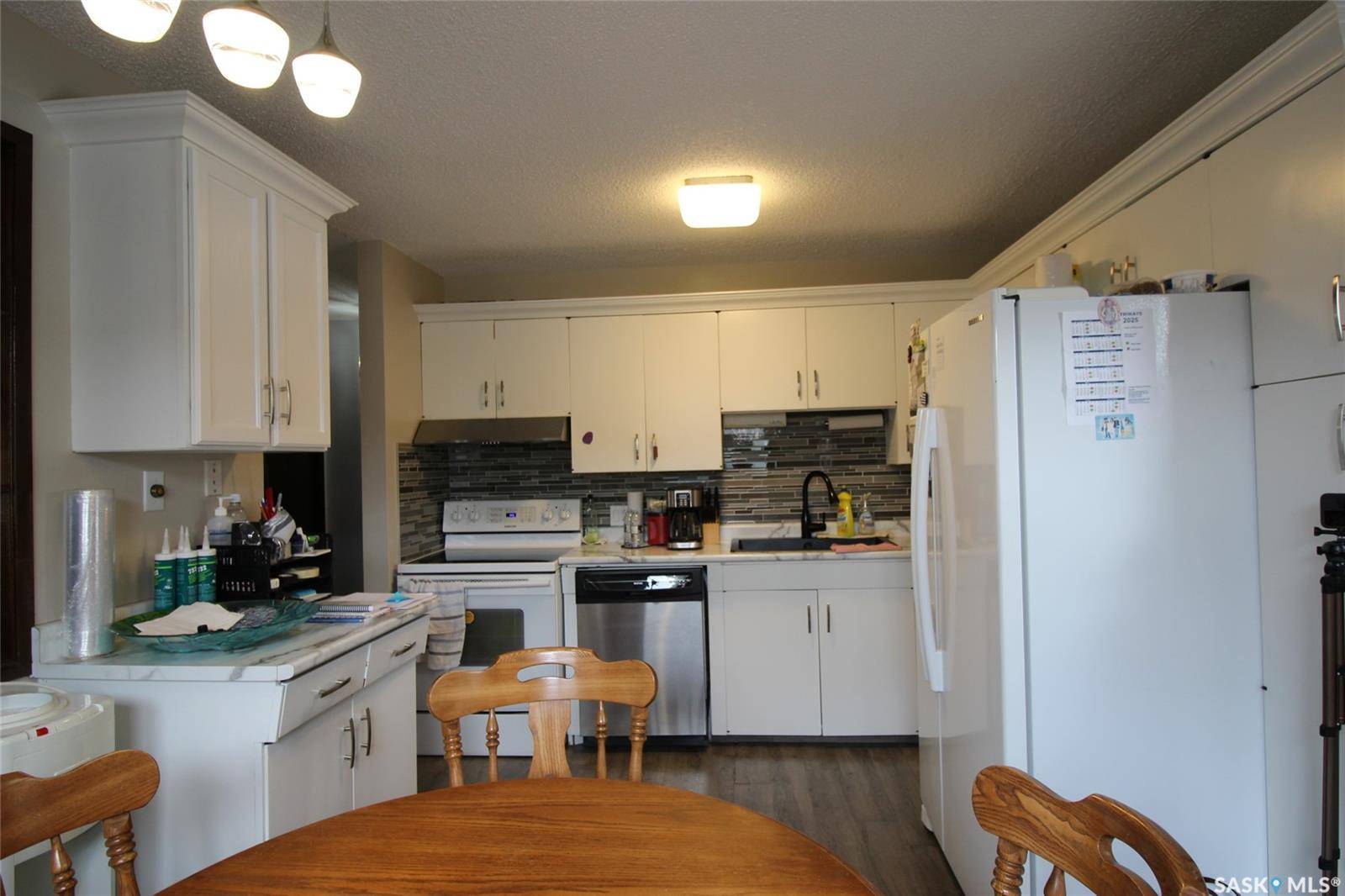 Shaunavon, SK S0N 2M0,522 4th STREET W