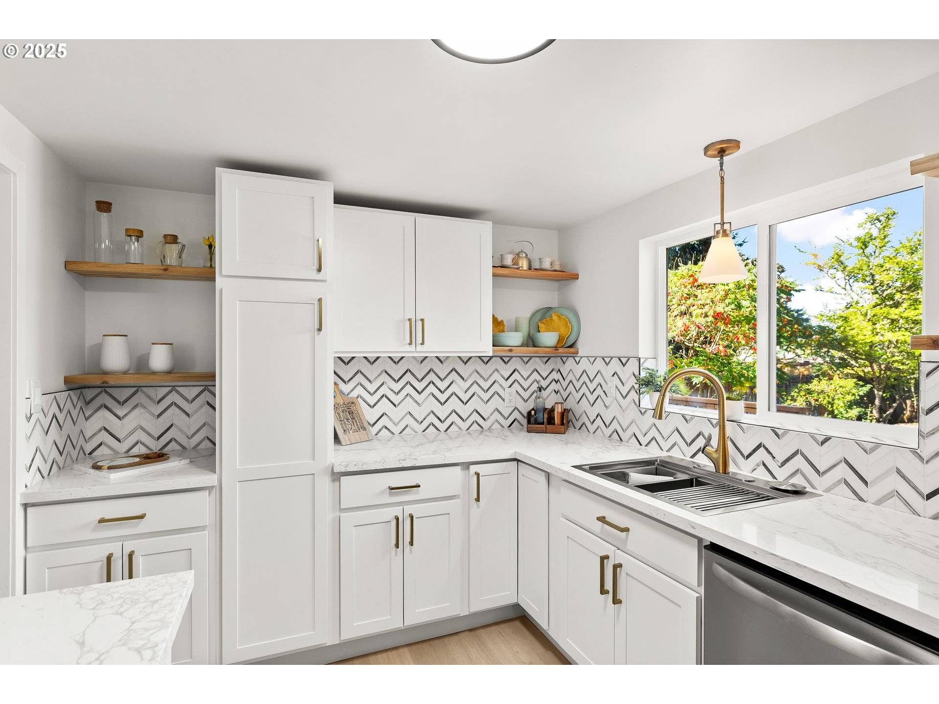 Hillsboro, OR 97123,2135 SE MINTER BRIDGE RD