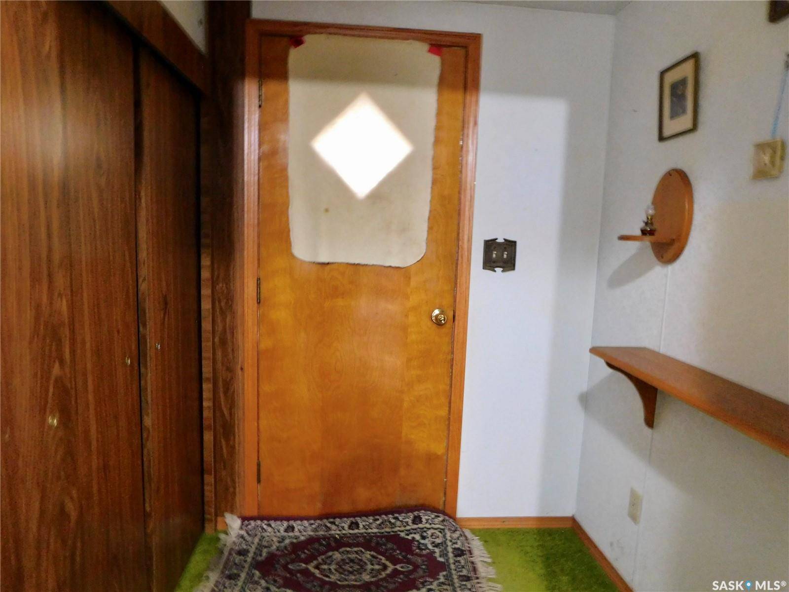 Assiniboia, SK S0H 0B0,517 3rd AVENUE E