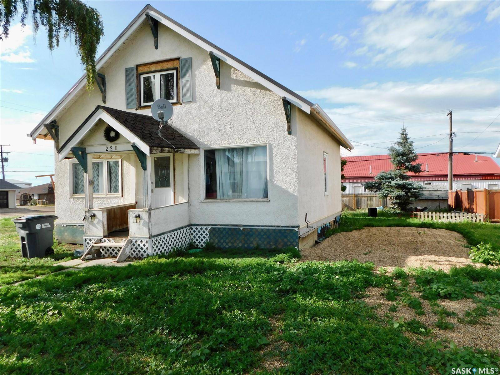 Assiniboia, SK S0H 0B0,226 2nd AVENUE W