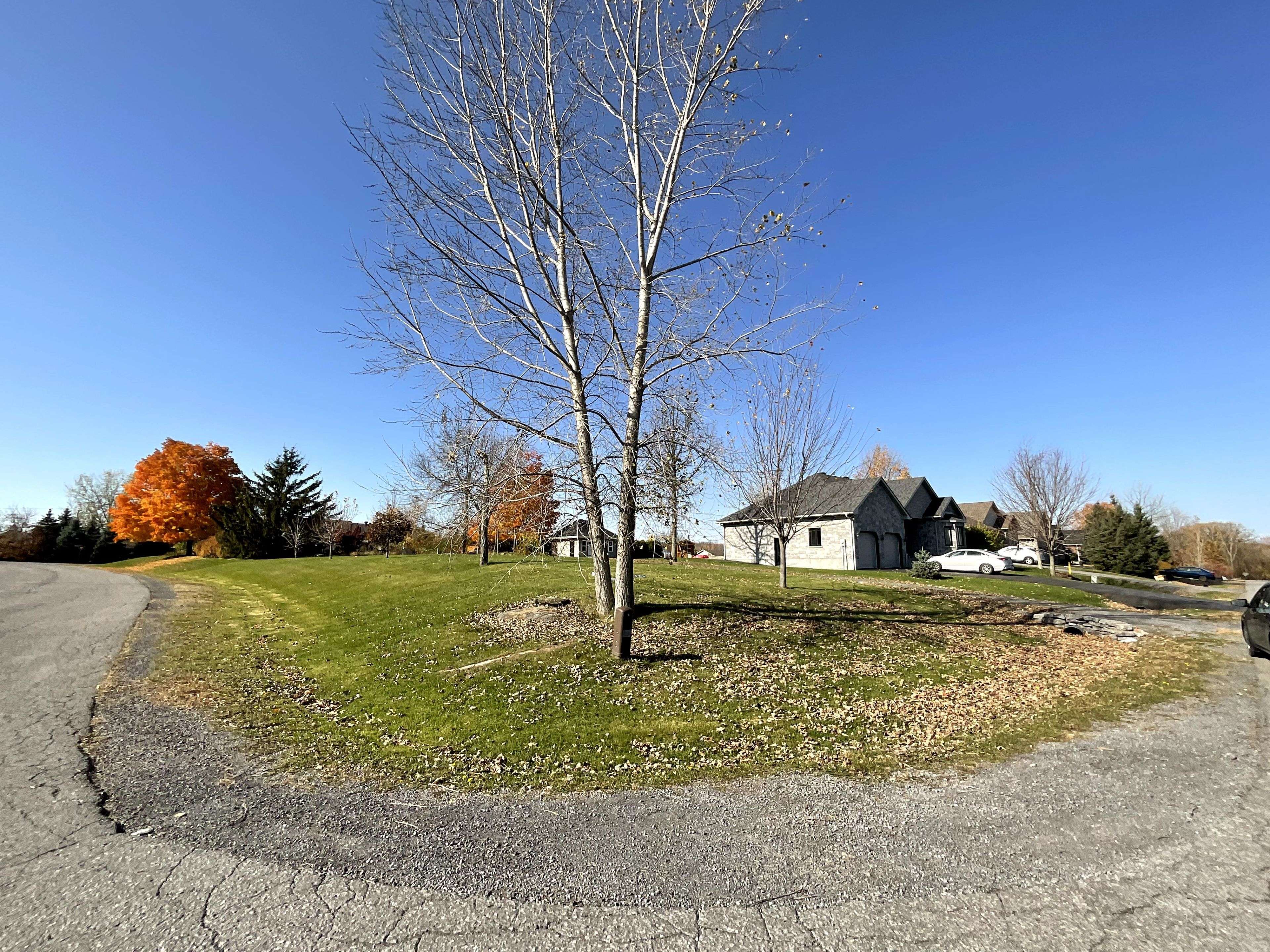 South Stormont, ON K0C 1P0,26 Penny LN