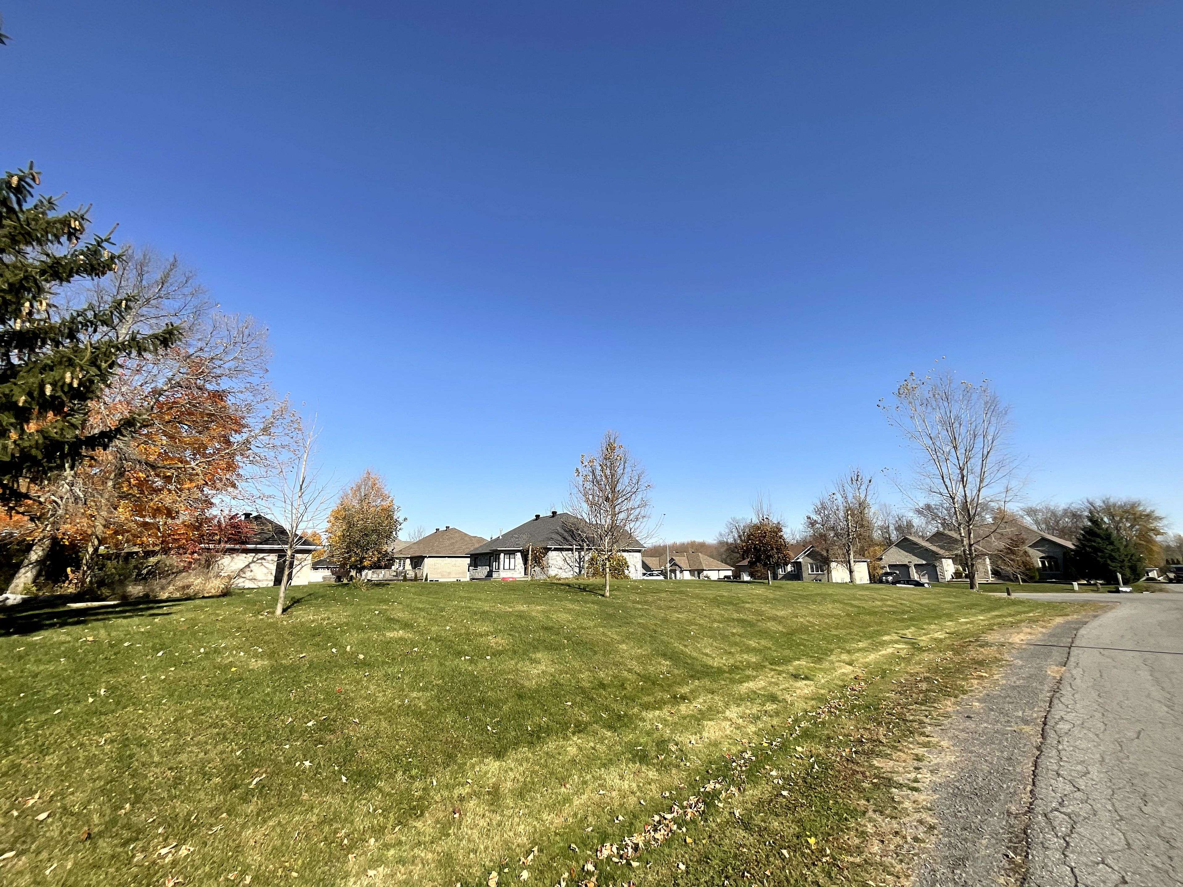 South Stormont, ON K0C 1P0,26 Penny LN