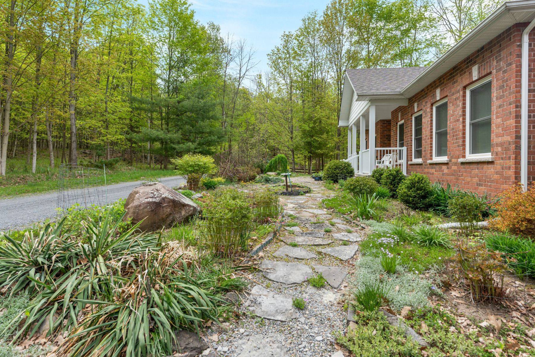 Frontenac, ON K0H 2T0,1023 Big Ben LN