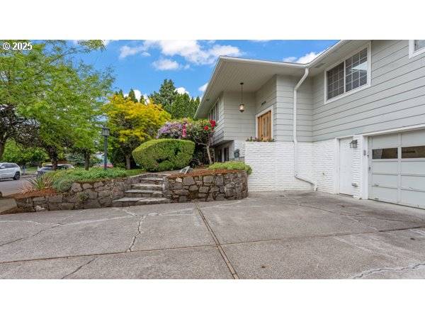 Portland, OR 97230,14414 NE ALTON ST