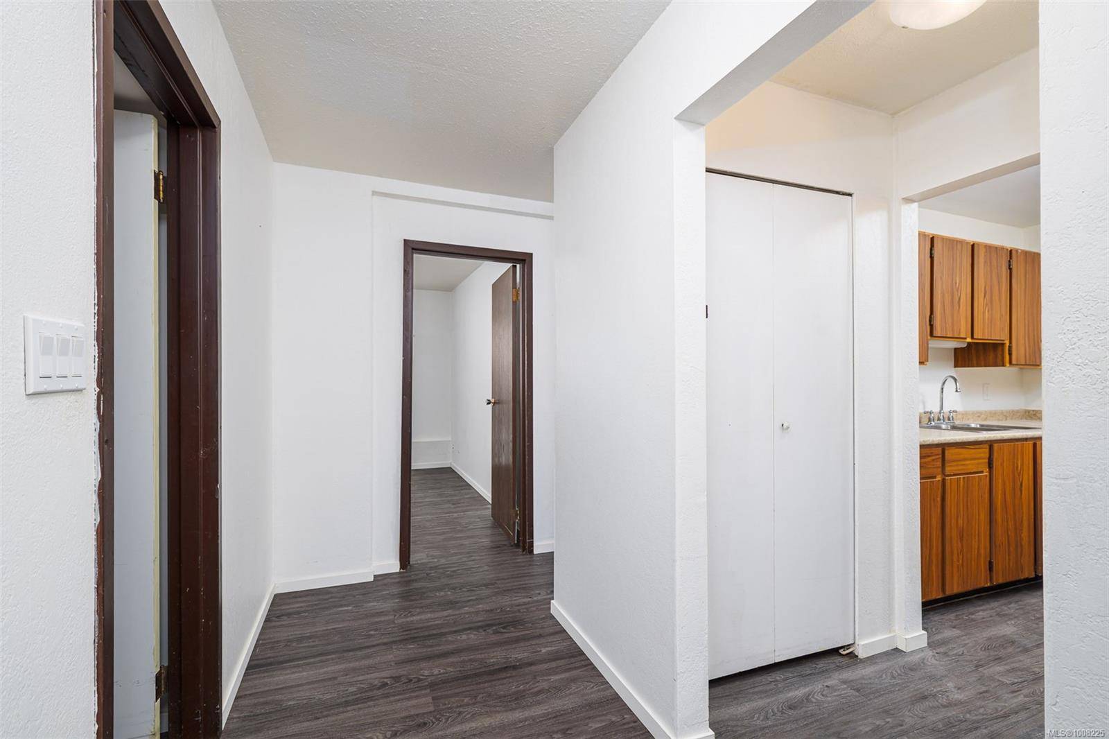 Sayward, BC V0P 1R0,611 Macmillan Dr #106