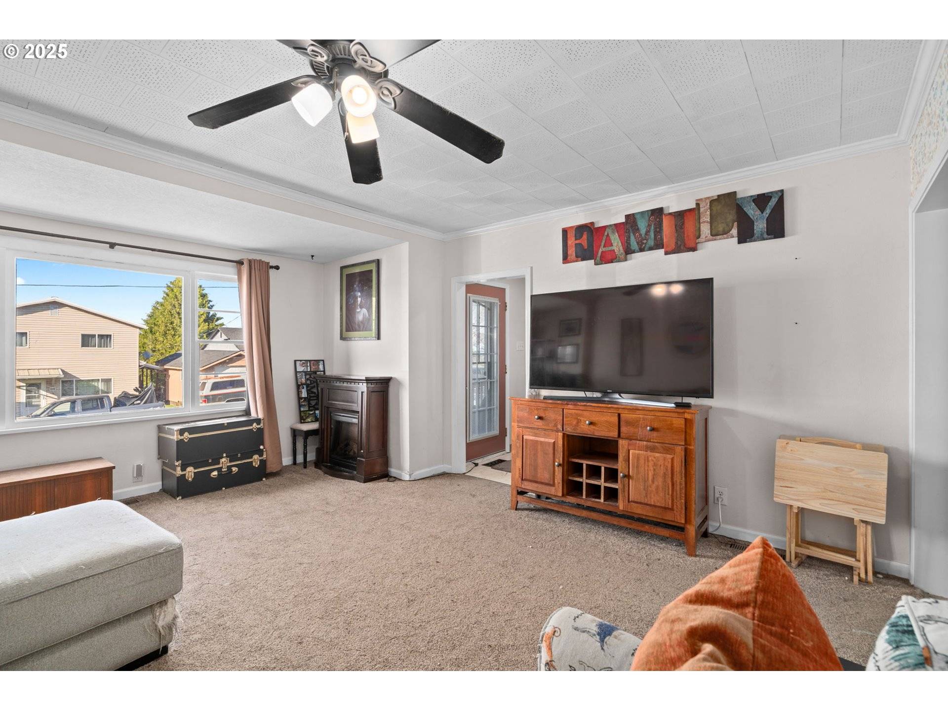 Rainier, OR 97048,410 E D ST