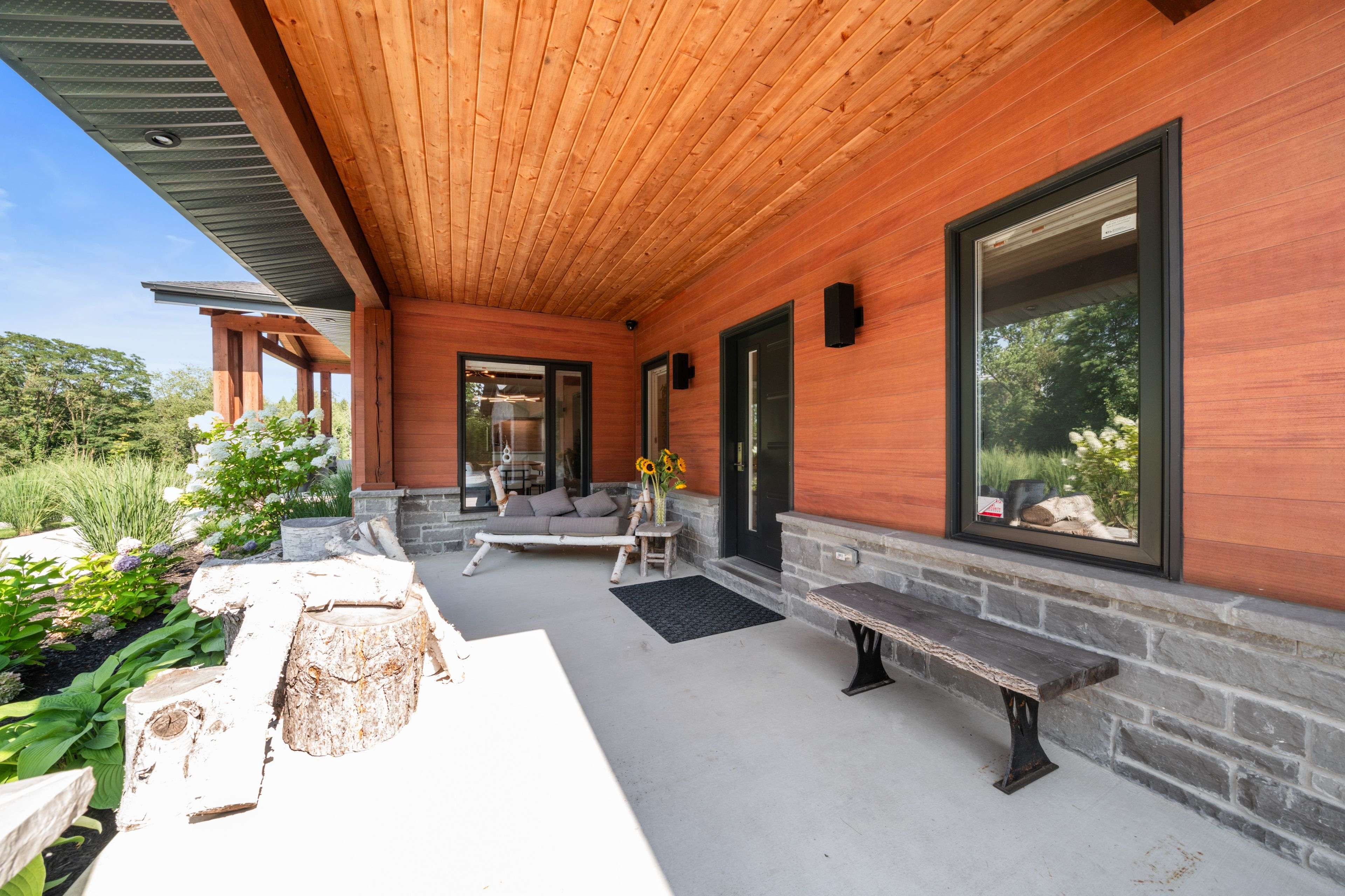 King, ON L7B 1K5,2135 17th Side Road