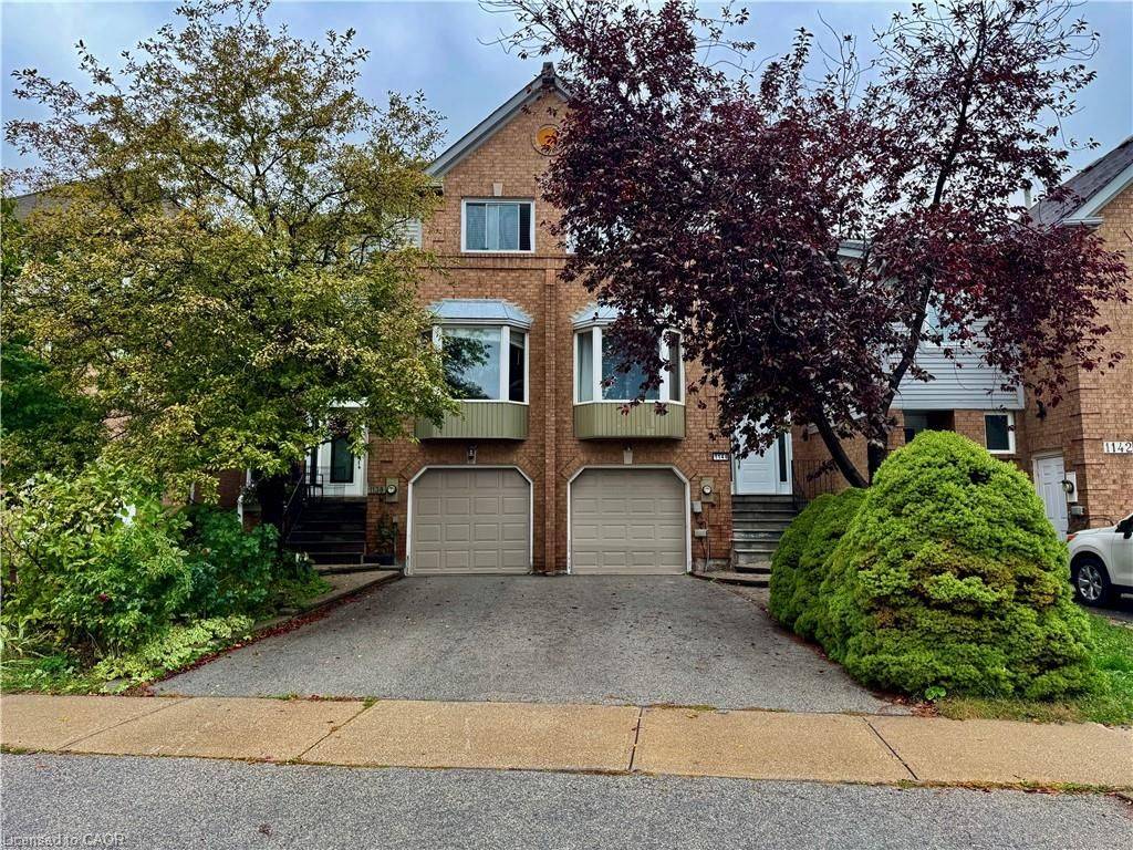 Oakville, ON L6M 3B4,1140 Lindsay DR