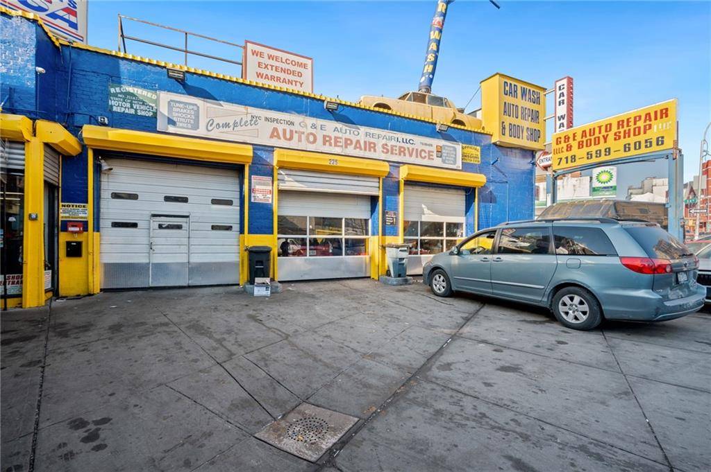 Brooklyn, NY 11211,225 Union AVE