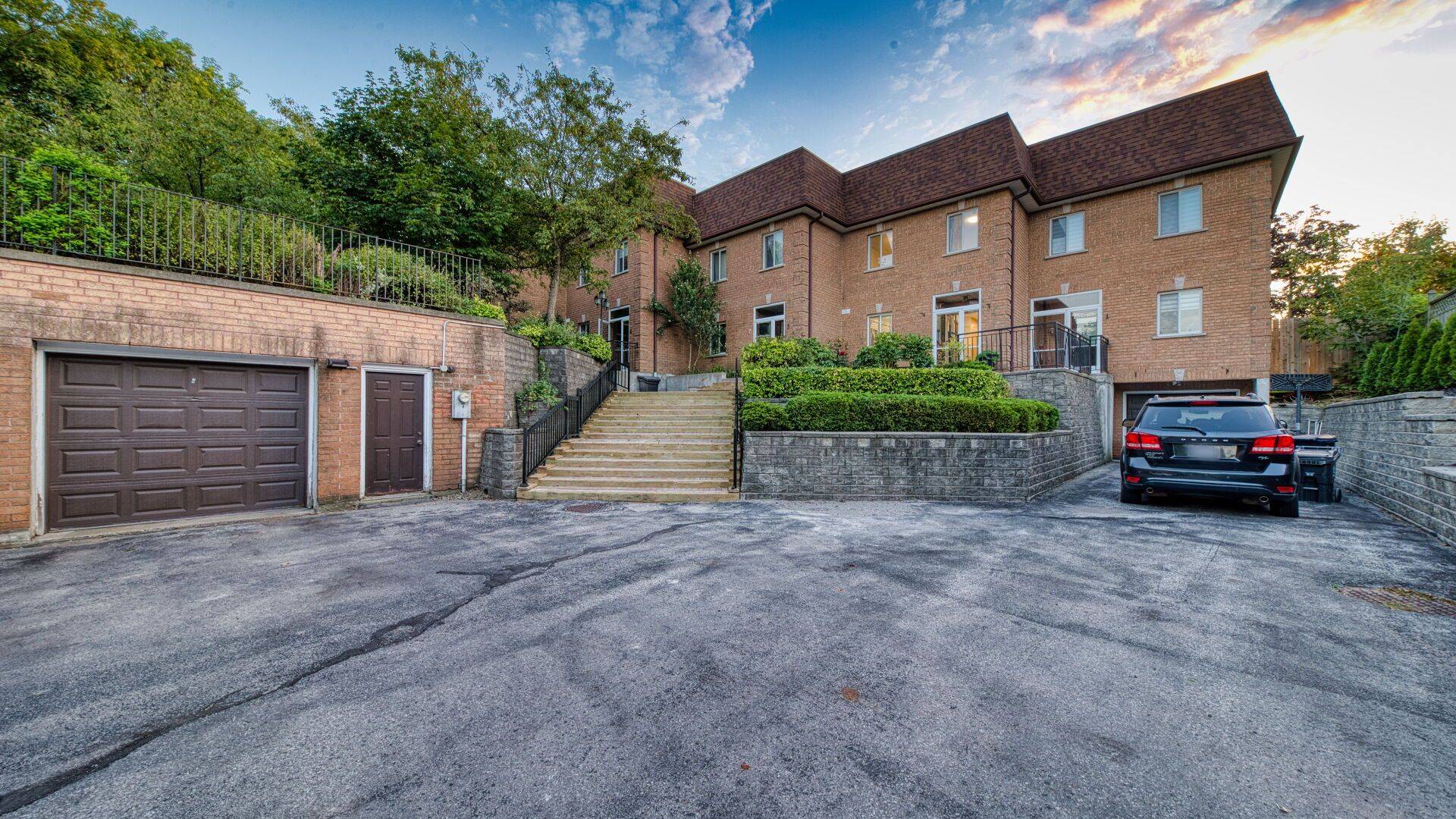 Toronto E08, ON M1M 3P8,6 Mason RD #2