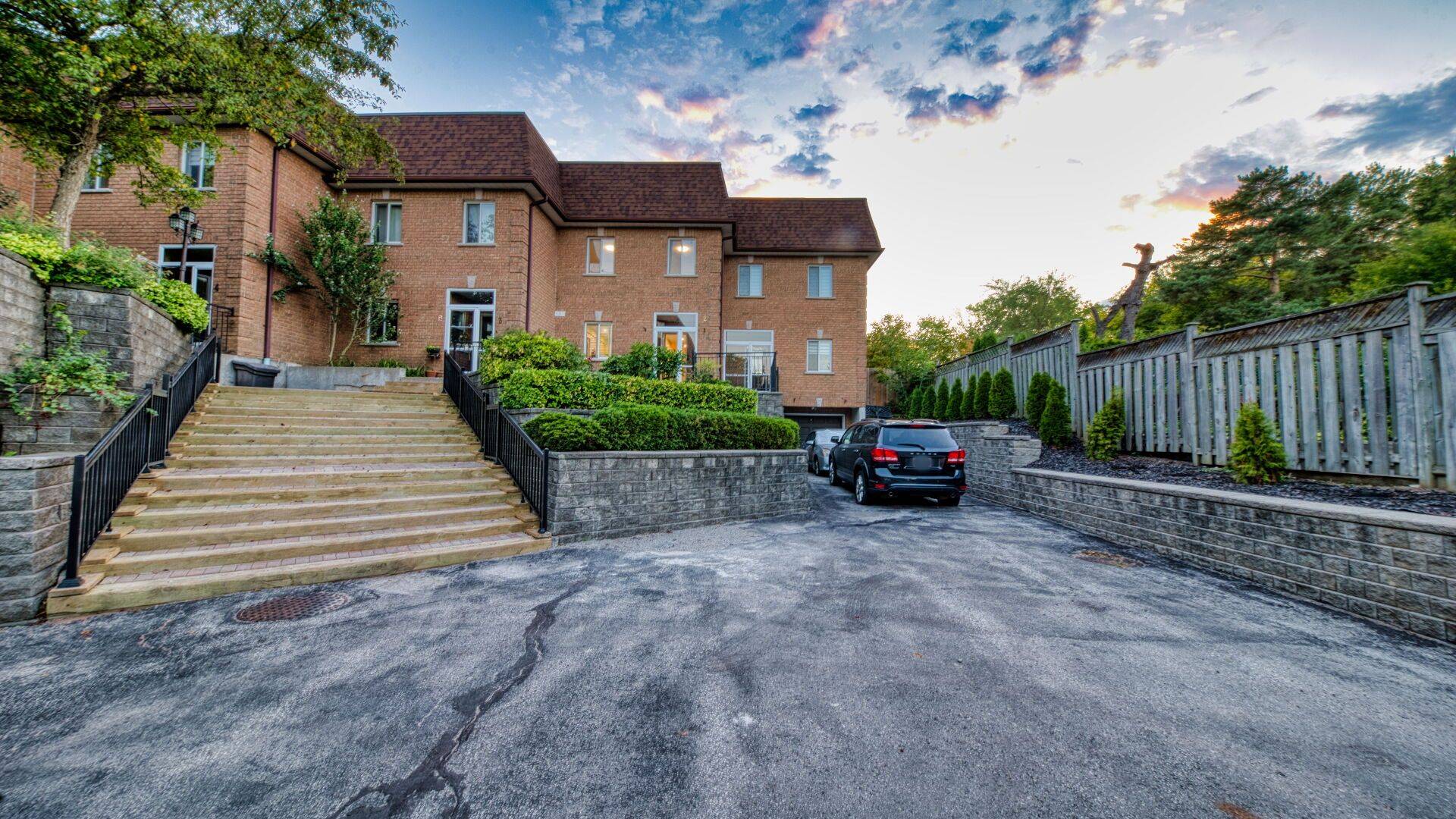 Toronto E08, ON M1M 3P8,6 Mason RD #2