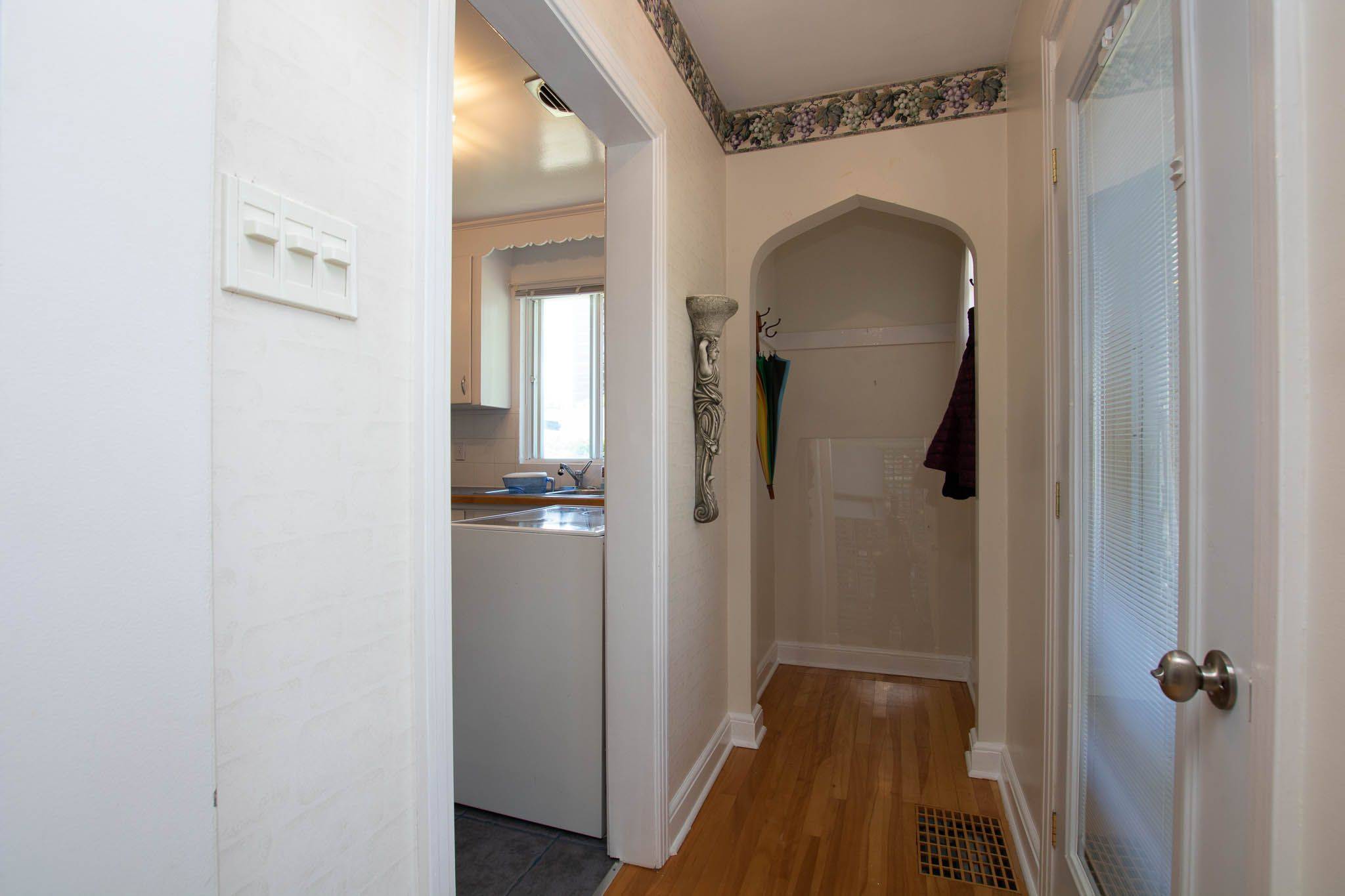 Vanier And Kingsview Park, ON K1L 6T6,316 Ducharme BLVD