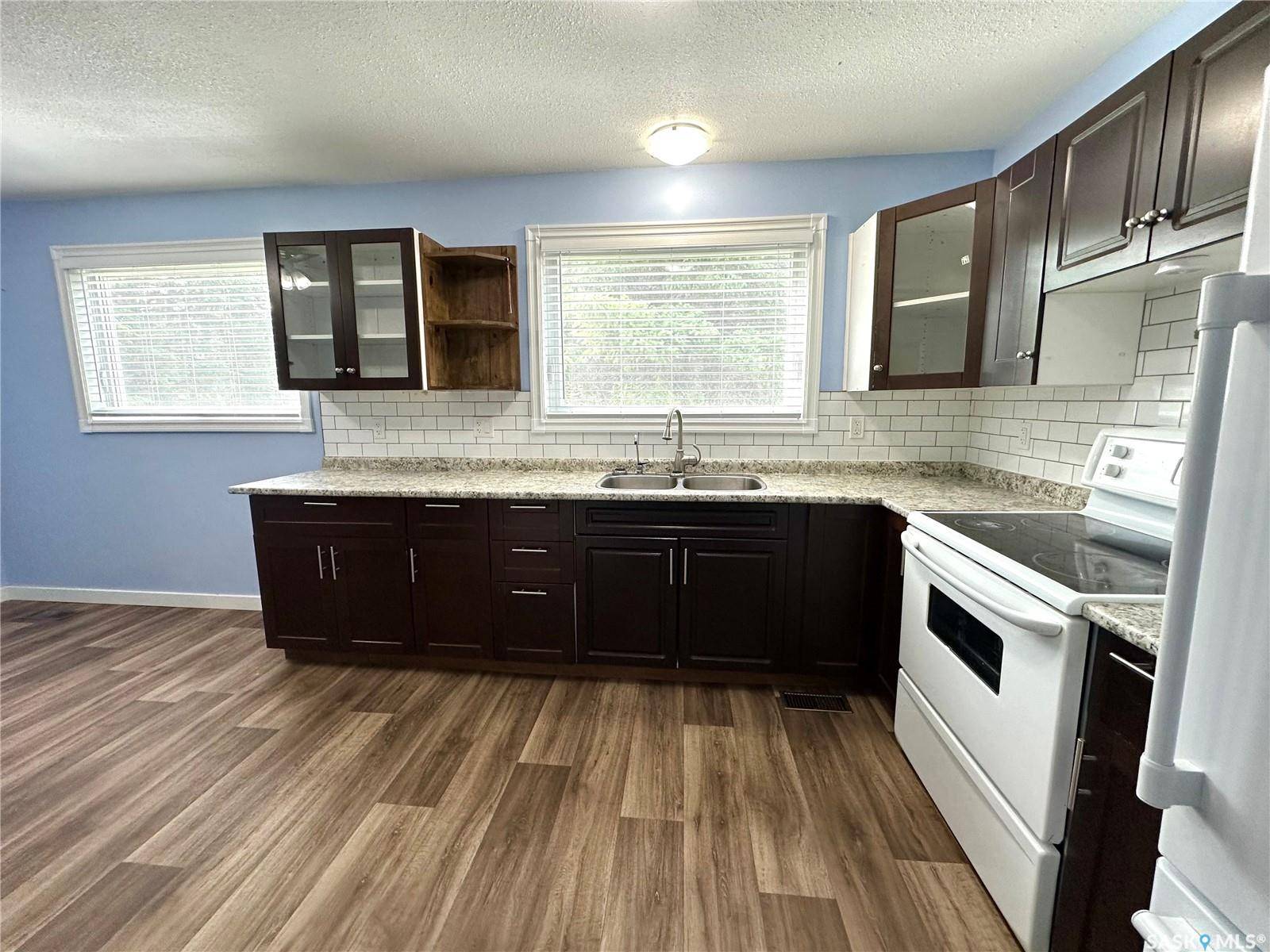 Medstead, SK S0M 1W0,101 1st AVENUE