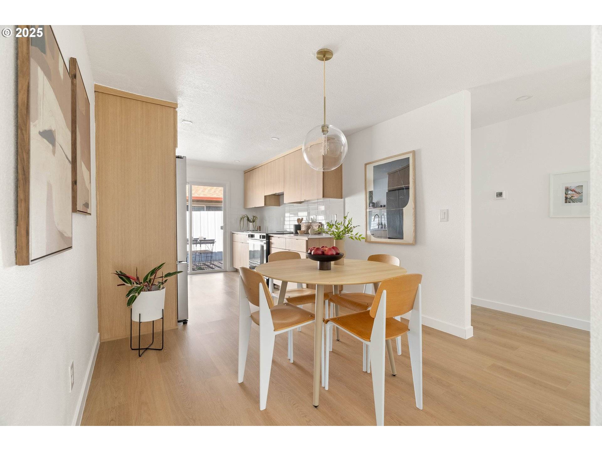 Portland, OR 97219,10904 SW 62ND PL