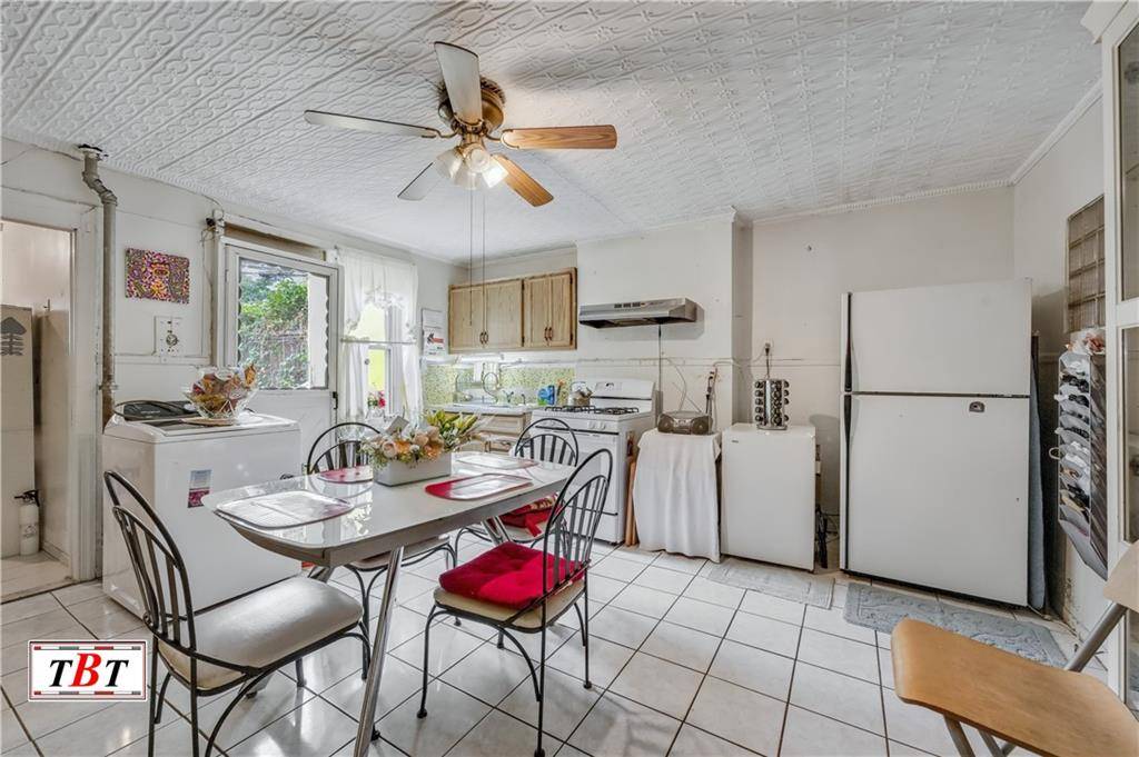 Brooklyn, NY 11215,397 2nd ST