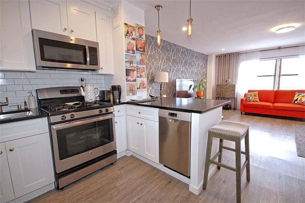 Staten Island, NY 10301,1000 Clove RD #7G