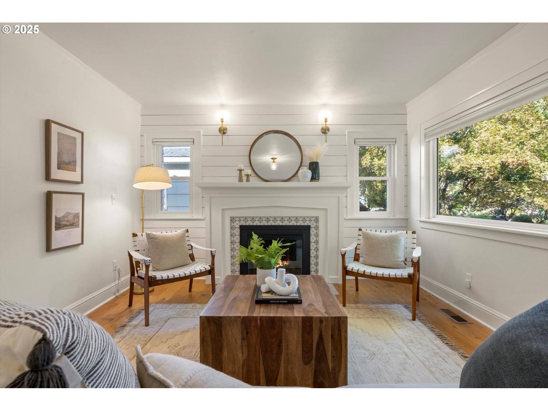 Portland, OR 97214,2814 SE MARKET ST