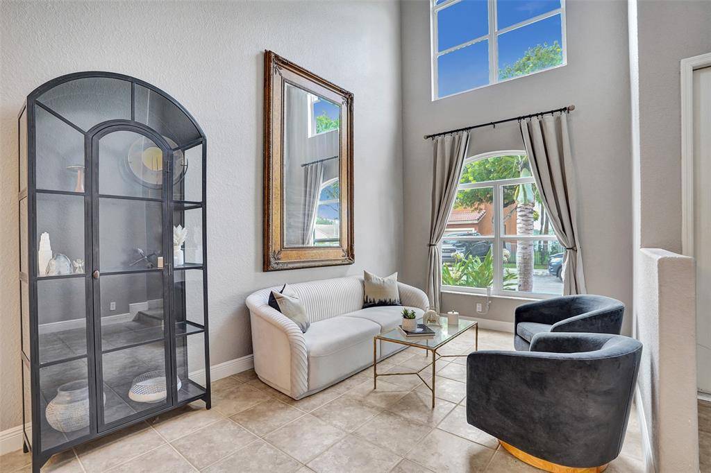 Fort Lauderdale, FL 33312,3769 SW 51st St