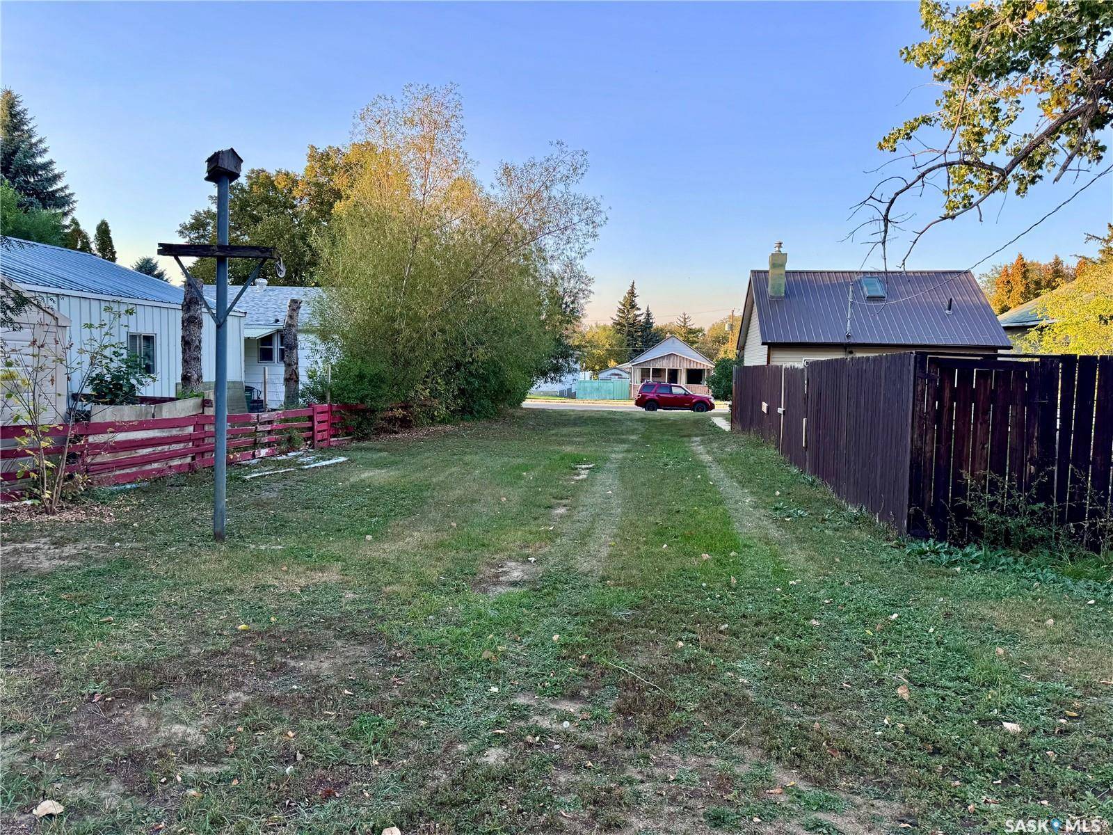 Moose Jaw, SK S6H 5A8,239 Iroquois STREET W