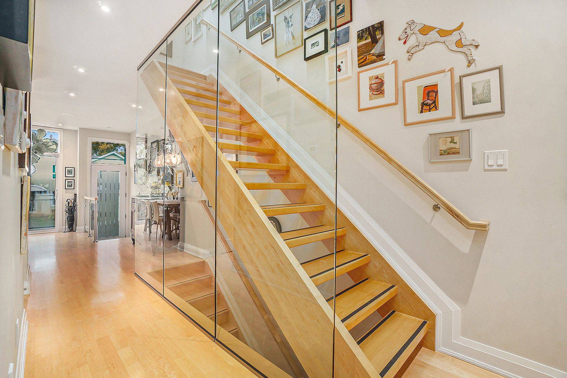 Carlingwood - Westboro And Area, ON K2A 0B1,376B Wilmont AVE