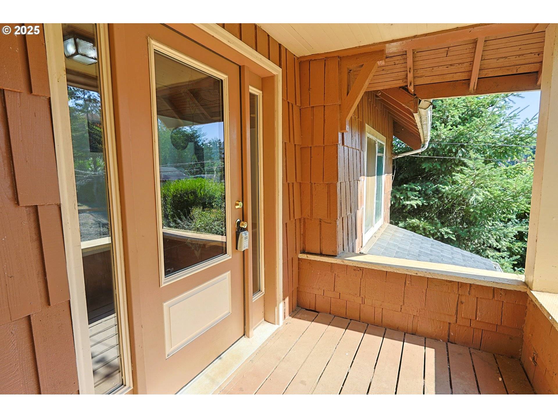 Coos Bay, OR 97420,1194 Oregon AVE