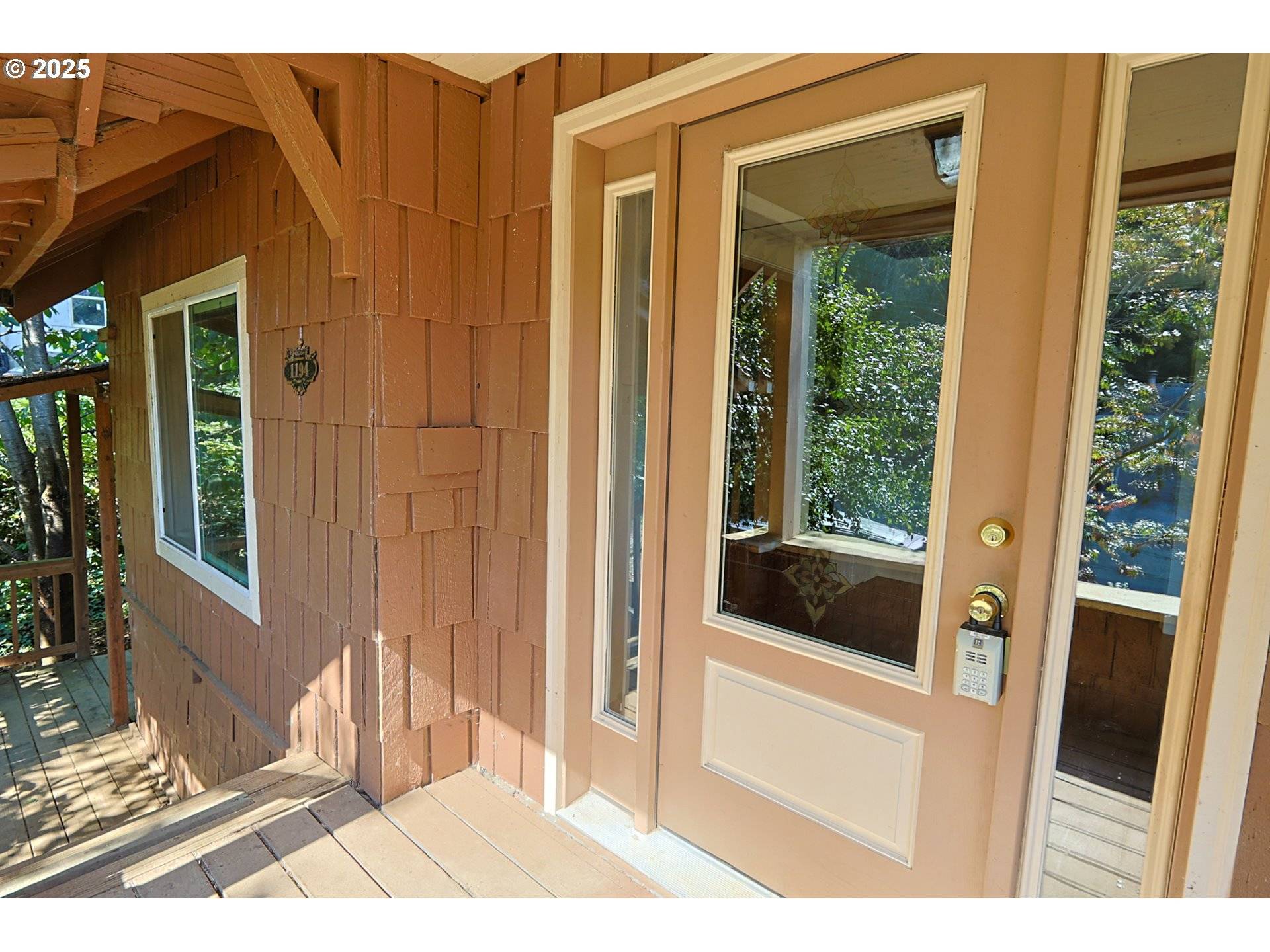 Coos Bay, OR 97420,1194 Oregon AVE